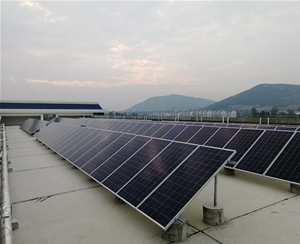 大學(xué)宿舍樓項分布式光伏項目組件陣列